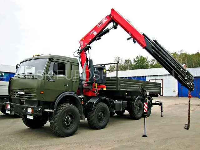 КАМАЗ 63501 бортовой с КМУ Fassi F245A.0.22 КАМАЗ 63501 бортовой с КМУ Fassi F245A.0.22